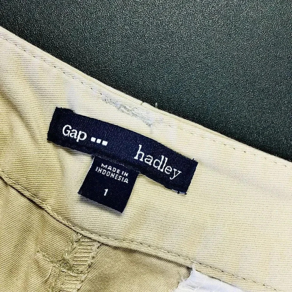 Gap Hadley Women's Tan Khaki Flat Front Stretch High Rise Chino Shorts Size 1 - Picture 3 of 10